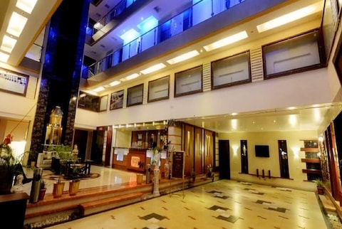 Hotel City Pride